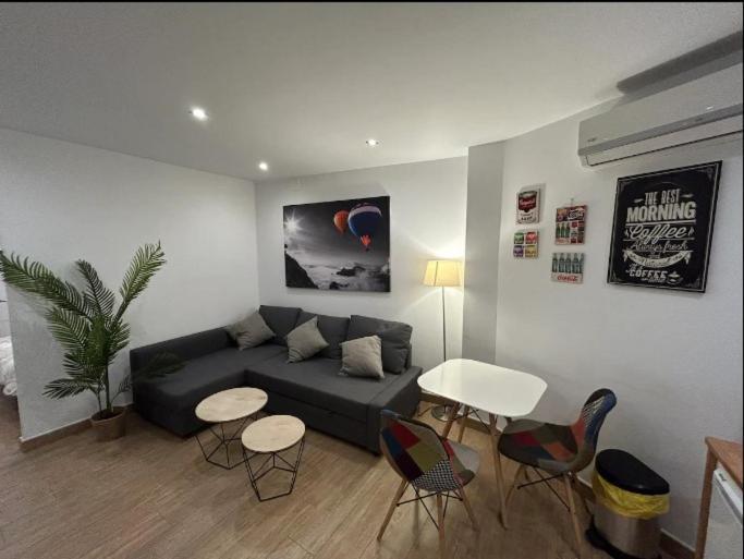 Acogedor Apartamento Picasso Málaga Exteriör bild