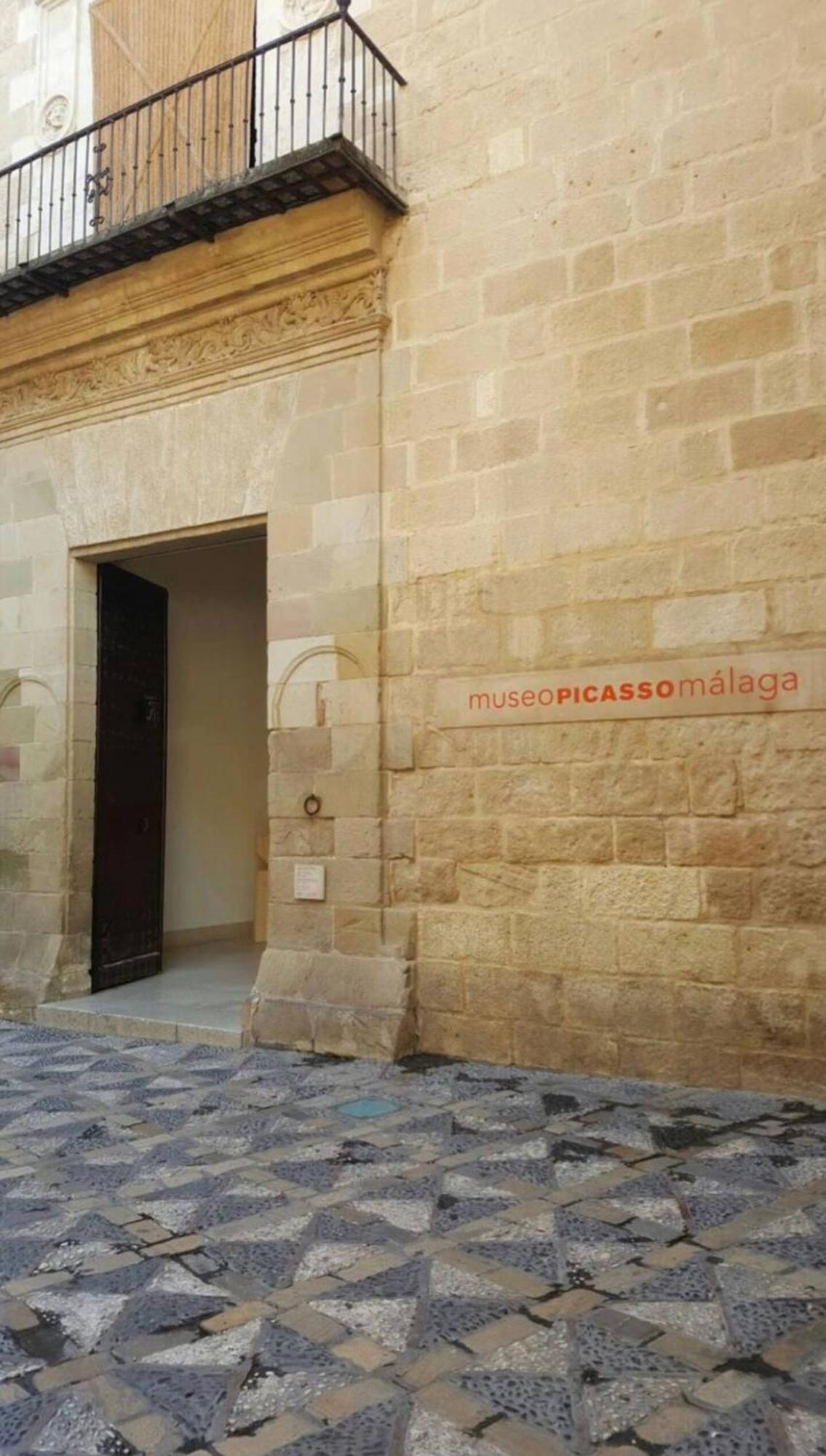 Acogedor Apartamento Picasso Málaga Exteriör bild